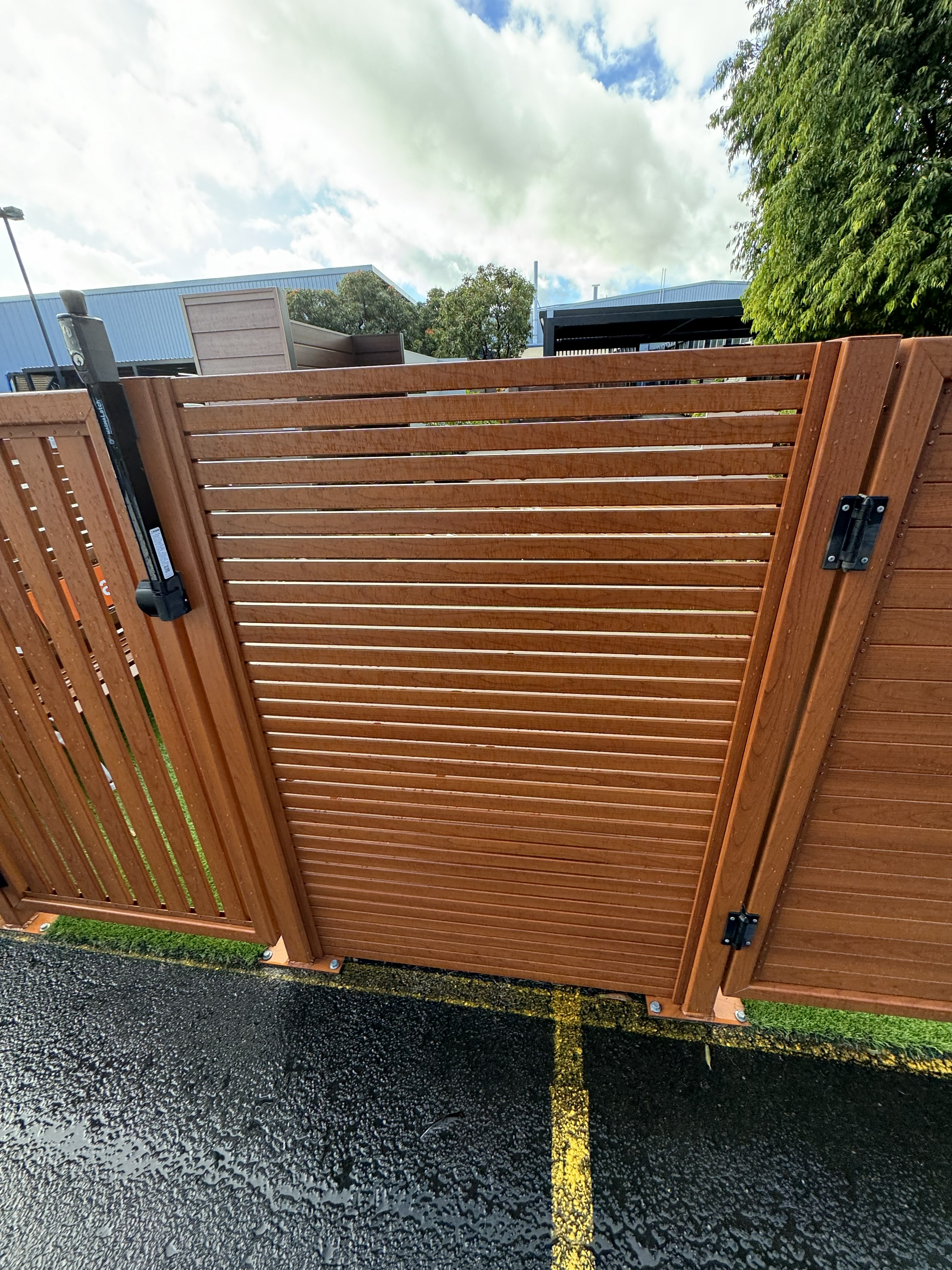Fencing project photo